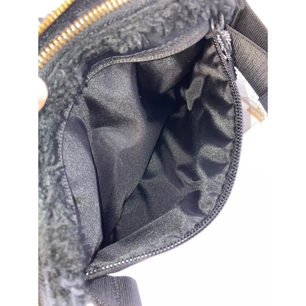 LULULEMON BLACK SHERPA GOLD METAL HARDWARE BELTBAG